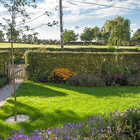 Bed & Breakfast Puurteuven Tussen Kunst En